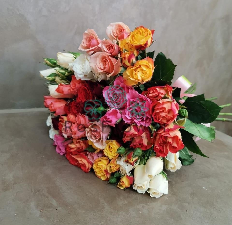 Букет цветов из: Розы в Рассыльной