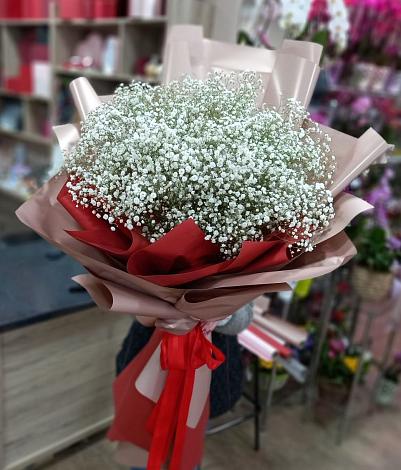 Букет цветов из: Гипсофила в Рассыльной