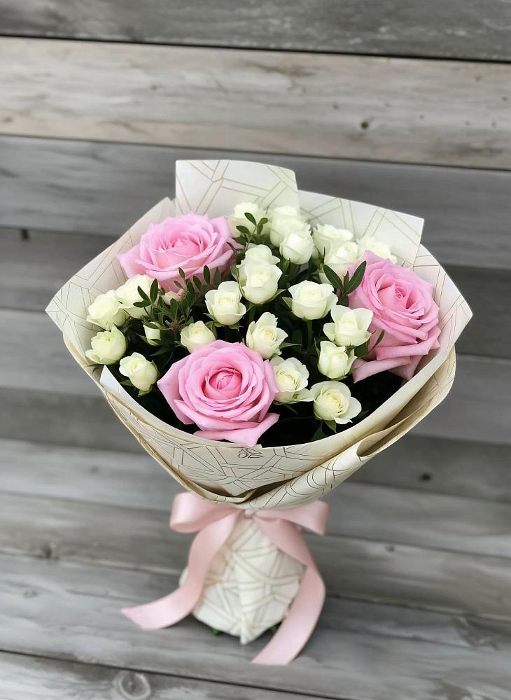 Букет цветов из: Розы в Рассыльной