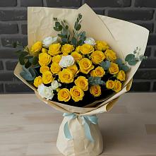 Букет цветов из:  Розы #REPLACE_PRED# Рассыльной