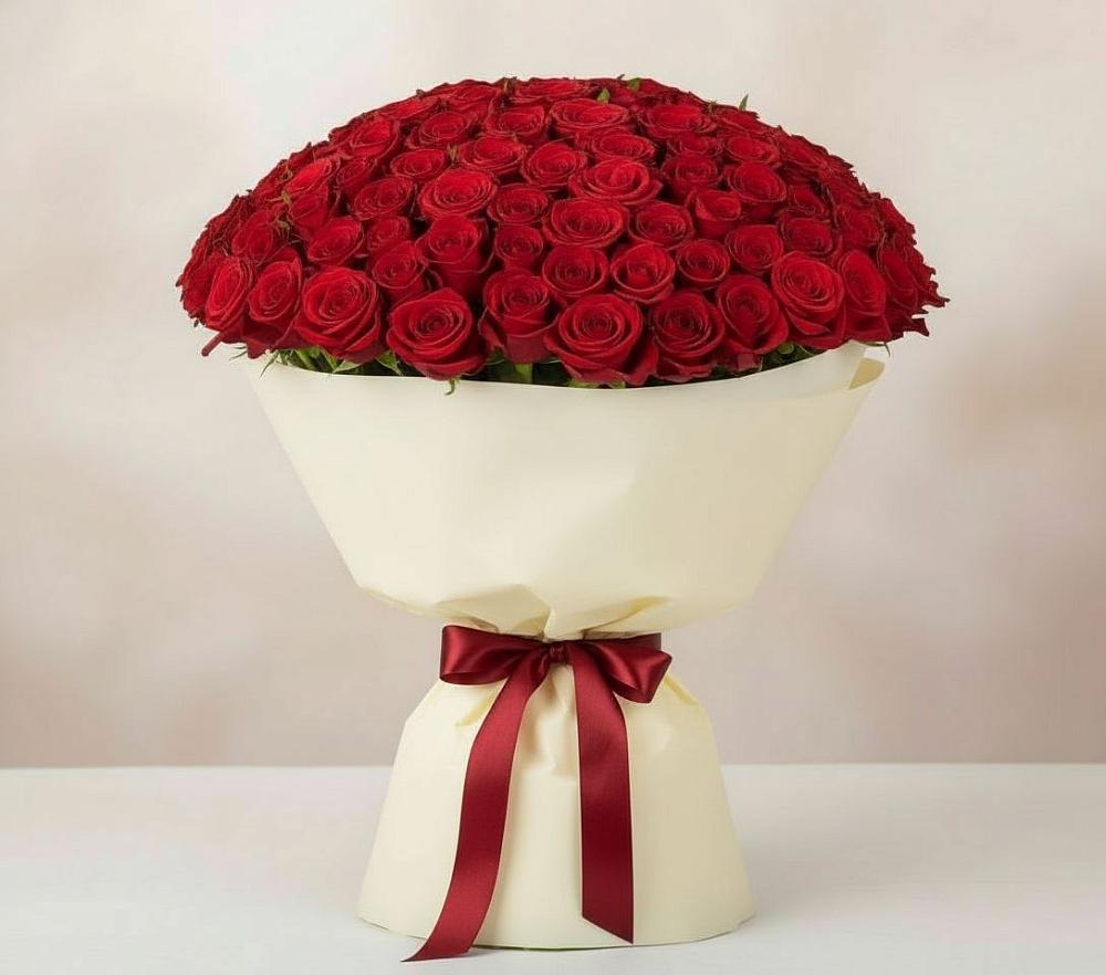 Букет 101 Красная роза Милано в Рассыльной