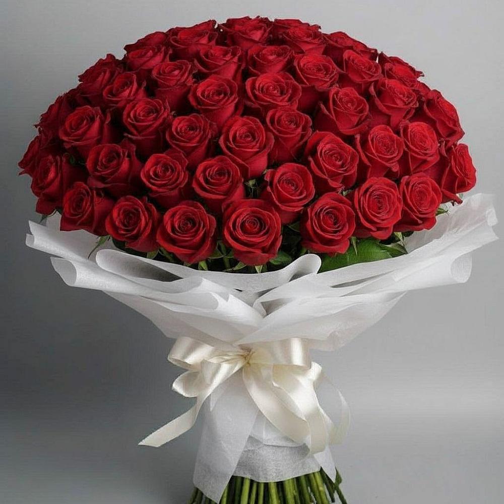 Букет 101 Красная роза Блэк Мэджик в Рассыльной