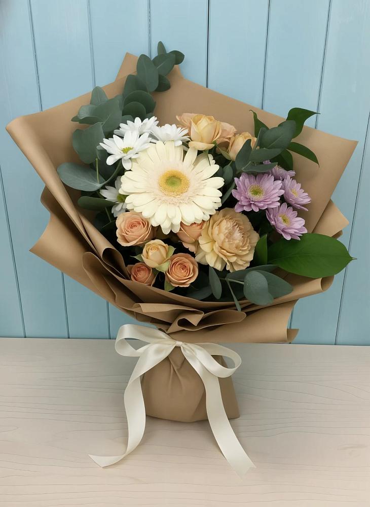 Букет цветов из: Герберы и Хризантемы в Рассыльной