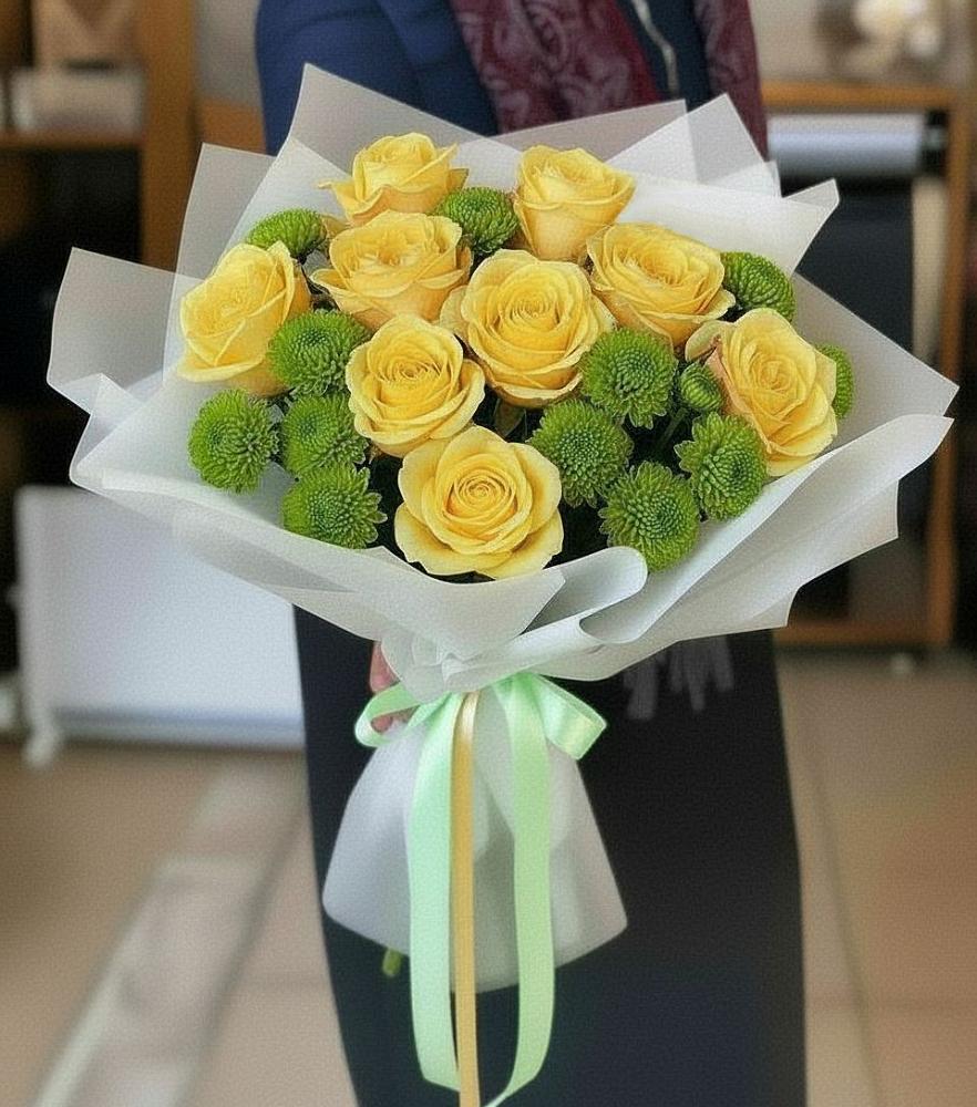 Букет цветов из: Хризантемы и Розы в Рассыльной