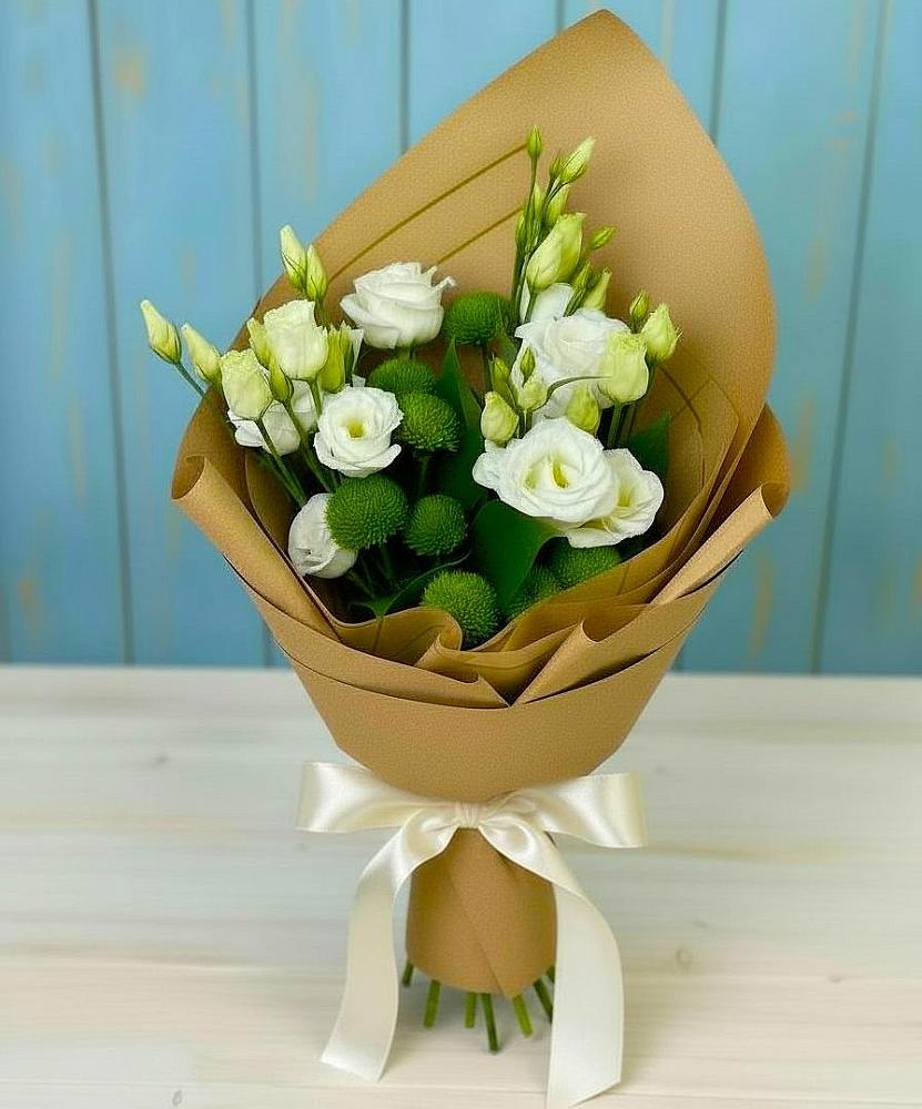 Букет цветов из: Хризантемы и Лизиантусы в Рассыльной