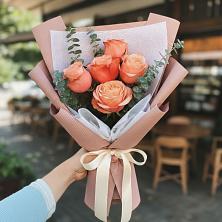 Букет цветов из:  Розы в Рассыльной