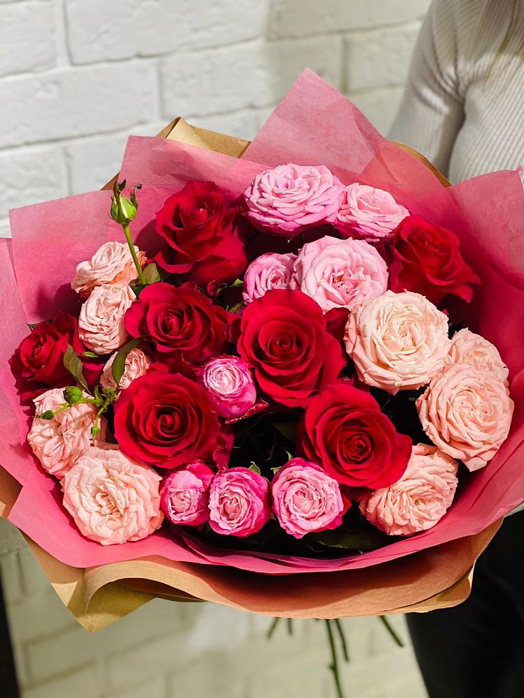 Букет цветов из: Розы в Рассыльной