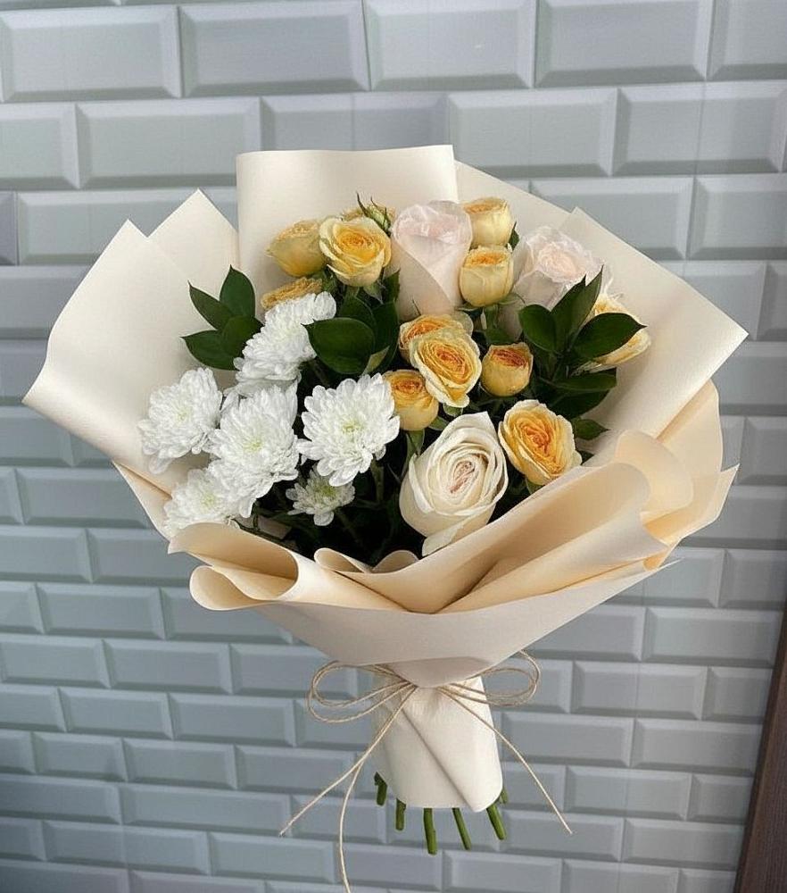 Букет цветов из: Розы и Хризантемы в Рассыльной