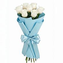 Букет 7 белых роз Проуд в Рассыльной