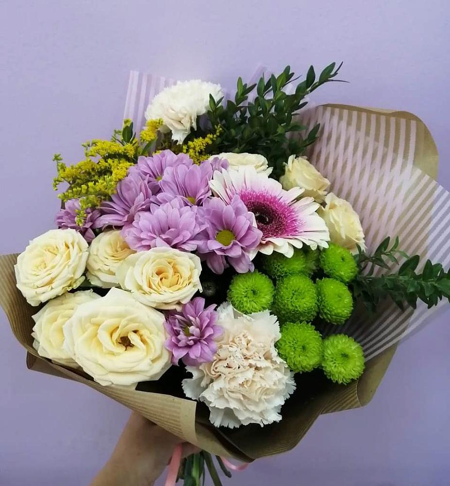 Букет цветов из: Хризантемы, Розы, Гвоздики и Герберы в Рассыльной