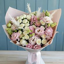 Букет цветов из:  Альстромерии и Розы в Рассыльной